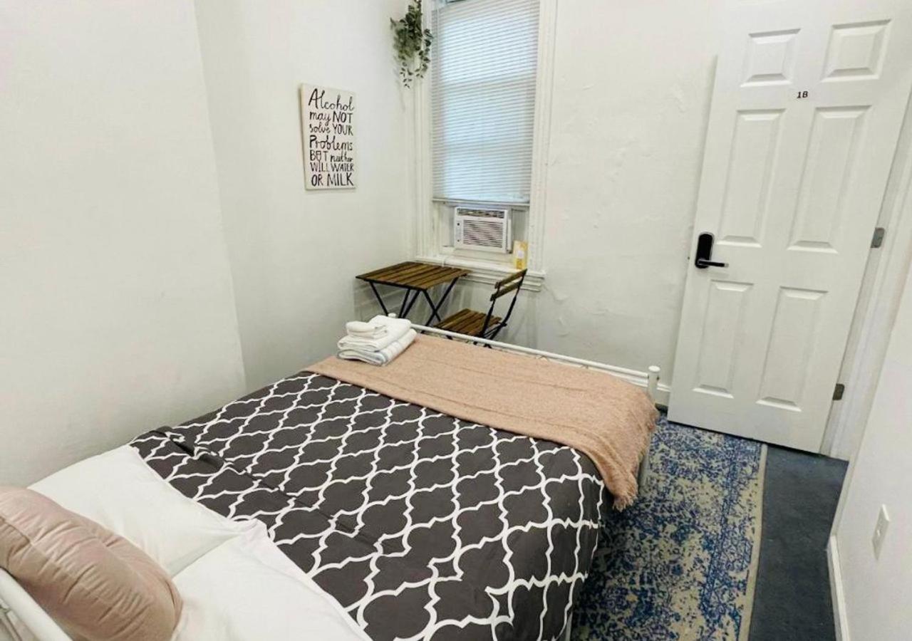 Oui On Ludlow - Entire House And Private Rooms In University City ฟิลาเดลเฟีย ภายนอก รูปภาพ